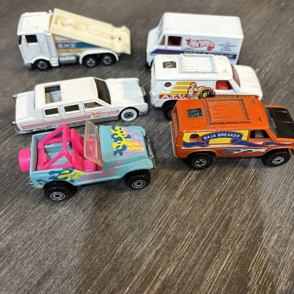 Vintage Hot Wheels Lot of 16 ,1970s 1980s 1990s